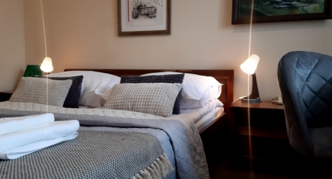 Pokój dwuosobowy typu Delux - sypialnia.